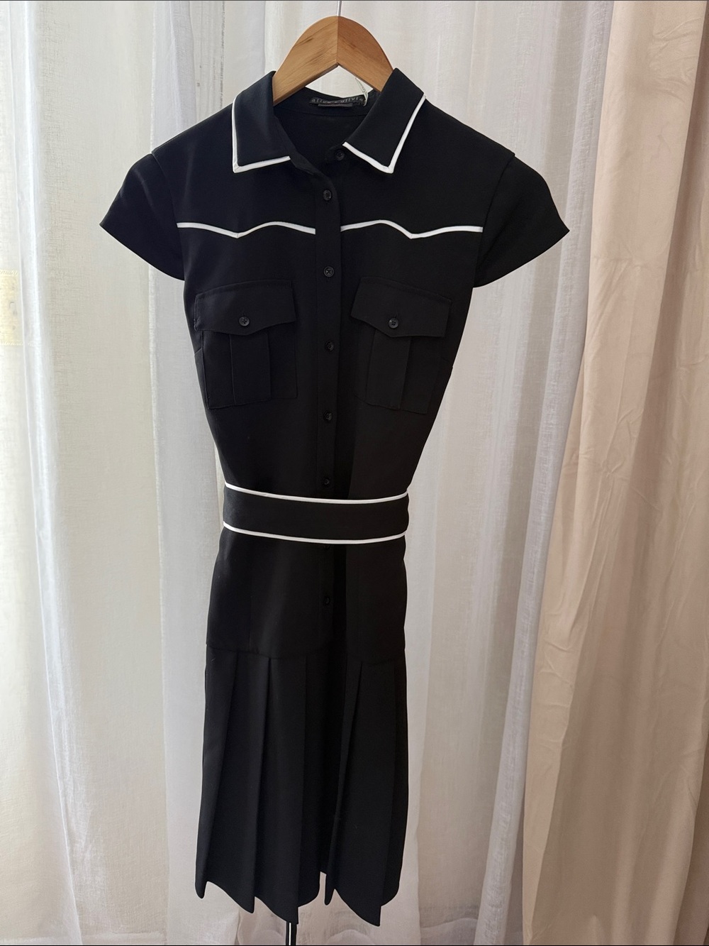 Alice + Olivia Black Midi Shirt Dress with White Trim